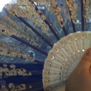 Meet your Posher, Griffon